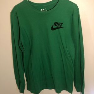 Green Nike tee